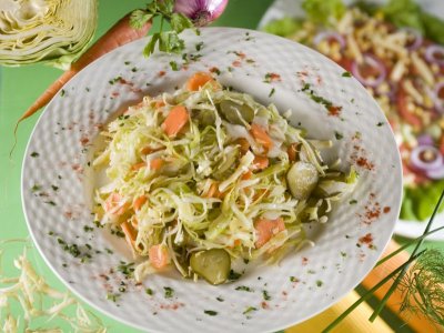 Falusi saláta recept