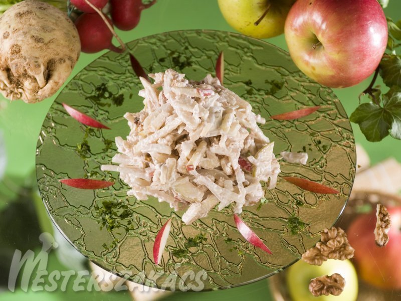 Almás, diós zellersaláta recept
